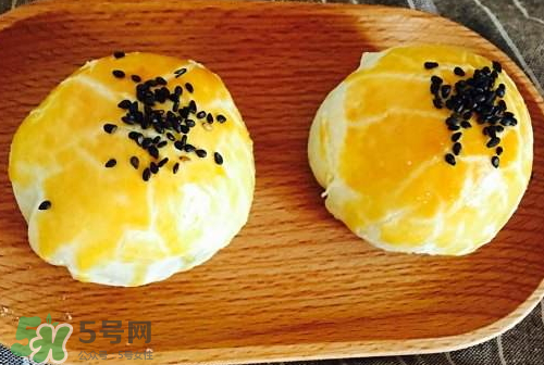 蛋黄酥什么馅好吃,蛋黄酥什么馅最好吃 蛋黄酥什么馅好吃,蛋黄酥什么馅最好吃