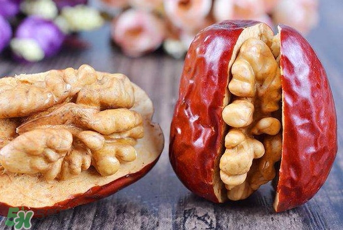 皮肤过敏能吃核桃吗?,皮肤过敏能吃核桃吗生核桃的功效和营养