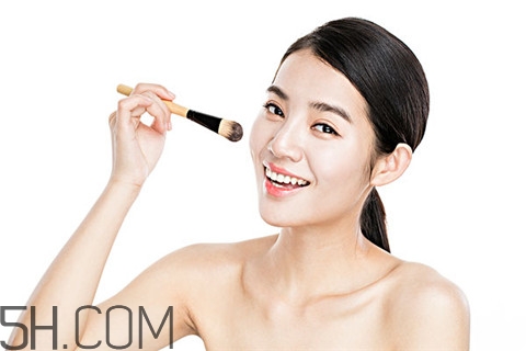 粉刺需要针清吗,痘痘到底要不要针清 粉刺需要针清吗,痘痘到底要不要针清