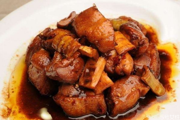 孕妇可以吃骆驼肉吗(糖尿病孕妇可以吃骆驼肉吗) 孕妇可以吃骆驼肉吗(糖尿病孕妇可以吃骆驼肉吗)