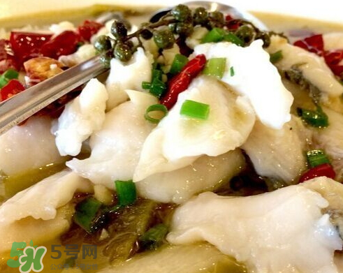 白鲢酸菜鱼的做法,白鲢酸菜鱼的做法大全窍门 白鲢酸菜鱼的做法,白鲢酸菜鱼的做法大全窍门