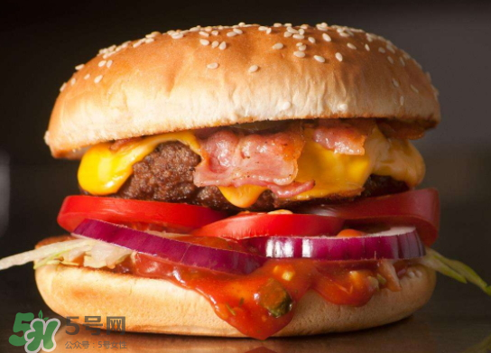 隔夜的汉堡怎么用微波炉加热,汉堡怎么用微波炉加热?