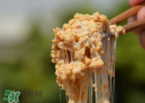 纳豆的功效和作用及食用方法,吃纳豆对身体有什么好处