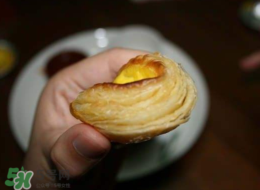 蛋挞怎么上色,葡式蛋挞怎么做的