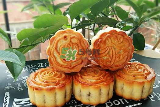 五仁月饼里面有什么材料,五仁月饼里面有什么东西