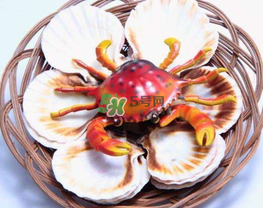 螃蟹壳里的东西能吃吗视频,螃蟹壳里的东西能吃吗是脏东西吗