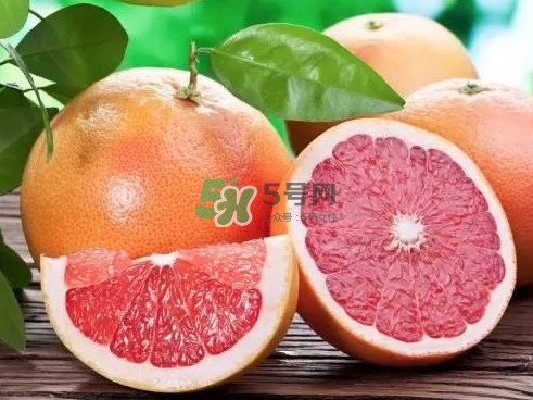 葡萄柚怎么剥皮图解,柚子怎样剥皮最简单