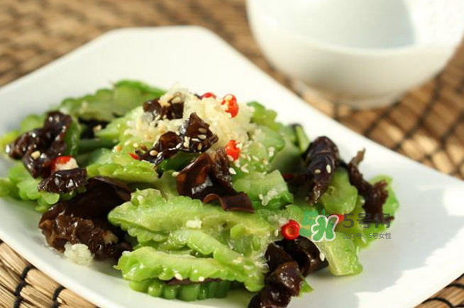 苦瓜不苦了还有功效吗,苦瓜怎么才能不苦呢 苦瓜不苦了还有功效吗,苦瓜怎么才能不苦呢