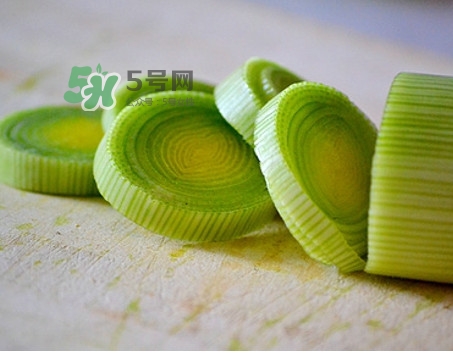 葱怎样保存才能放的时间长,大葱怎样保存时间长