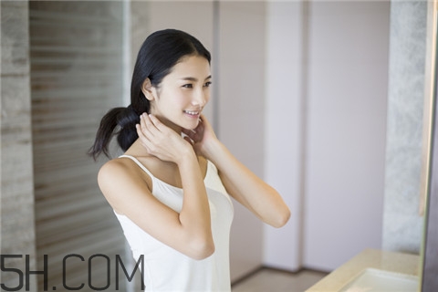 黑头和粉刺的区别,怎样去粉刺和黑头粉刺