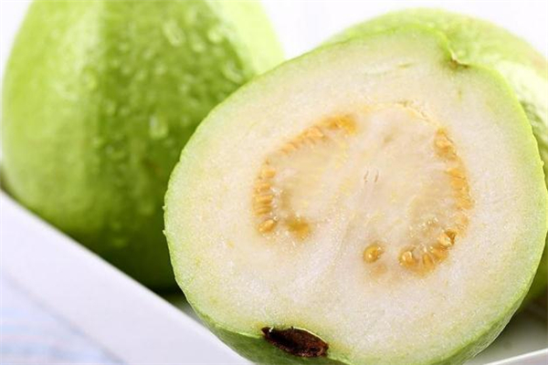 宝宝并不适合穿保暖内衣(宝宝要穿保暖内衣吗)