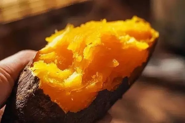 什么样的红薯尽量别买(就买个红薯吧)