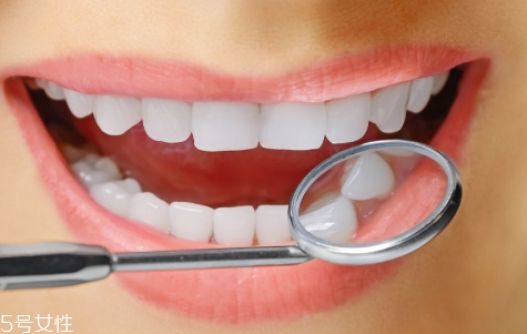 为什么牙龈肿痛冰敷比较好(牙龈肿痛冰敷有用吗)