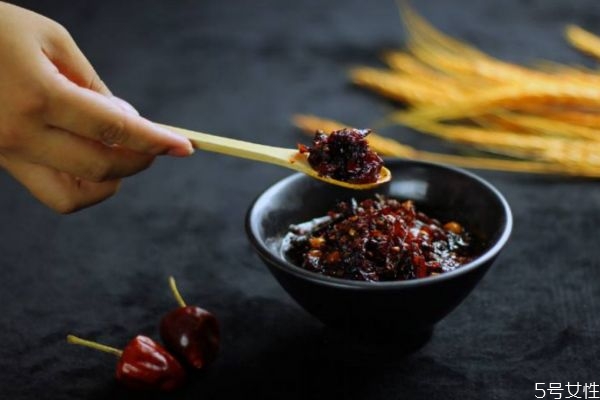 老干妈一共有几种口味(老干妈有几种口味)