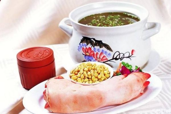 产后喝汤要注意什么呢(产后可以喝汤吗) 产后喝汤要注意什么呢(产后可以喝汤吗)