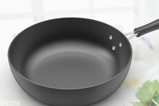 适用的锅类容器(锅类有哪几种锅)