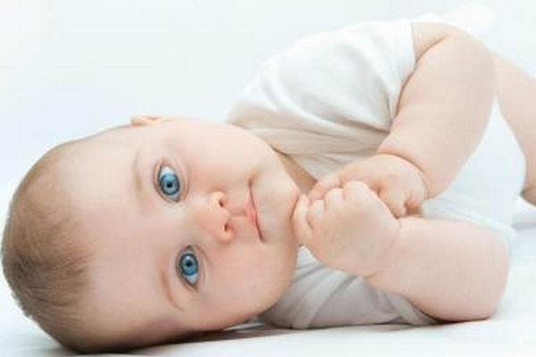 孩子吃饭慢的原因(小孩吃饭慢是什么原因)