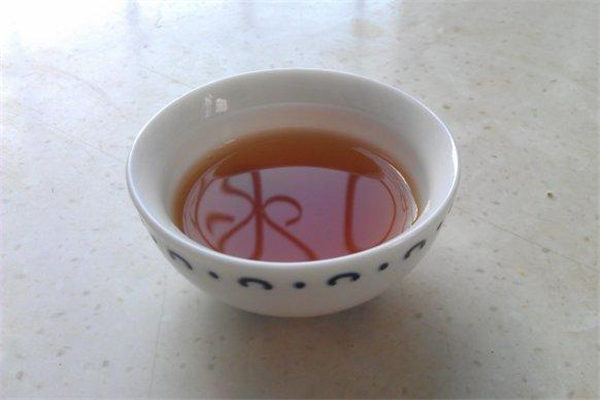 雄黄酒能擦身上吗,雄黄酒外擦的好处