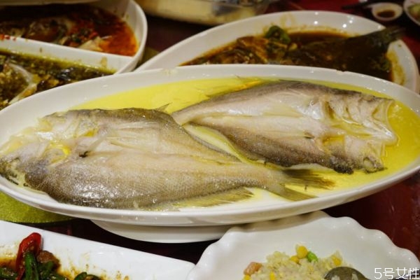 宝宝睡觉打鼾怎么护理(宝宝打鼾怎么自己治疗才有效)