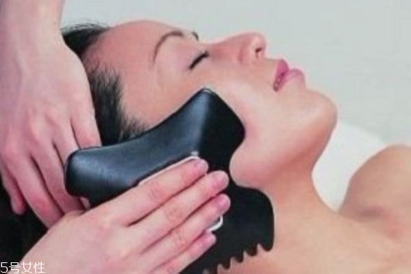 什么人不适合面部刮痧,为什么要做面部刮痧