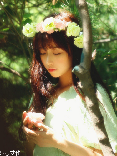 来月经有血块好还是没血块好(来月经有血块好还是没血块好)