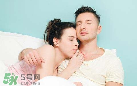 秋梨膏分几次怎么饮用(秋梨膏的饮用方法)