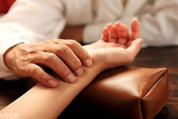 科技类创业需要注意的事项是,使用筷子时需要注意的事项是