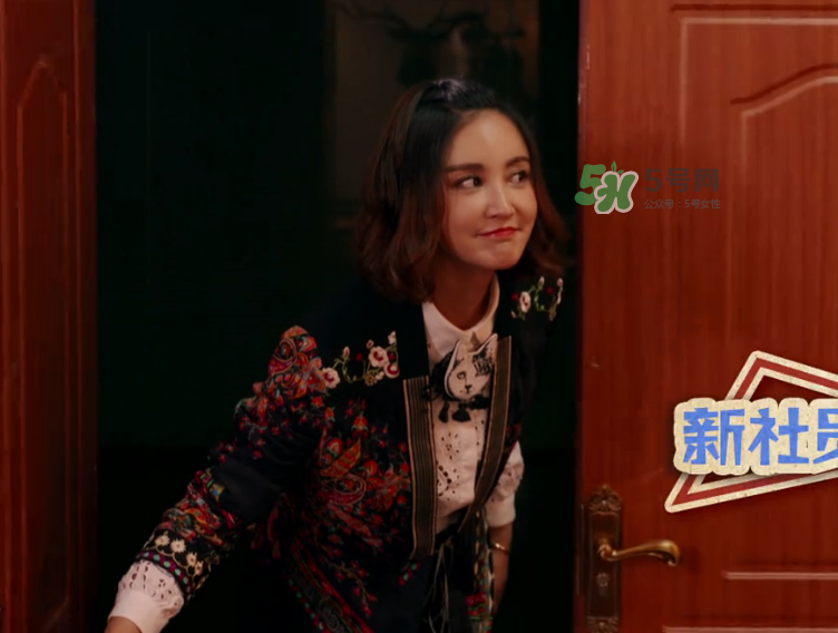 张歆艺代言品牌,歆艾女装是几线品牌