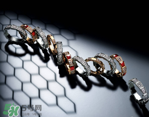 宝格丽灵蛇系列戒指,宝格丽蛇戒介绍