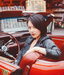 卡地亚豹姿魅影手表