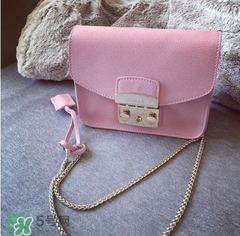 furla的链条包有两种吗,furla的包质量怎么样