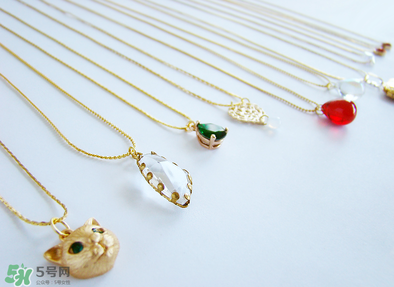 什么人适合戴锁骨链,锁骨项链适合什么人戴 什么人适合戴锁骨链,锁骨项链适合什么人戴