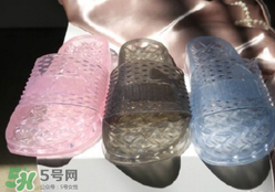 最新的鞋是什么,n°R潮牌的鞋子