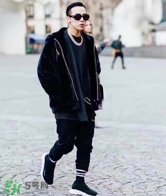 皇帝的鞋子叫什么,清朝皇帝鞋子图片 皇帝的鞋子叫什么,清朝皇帝鞋子图片