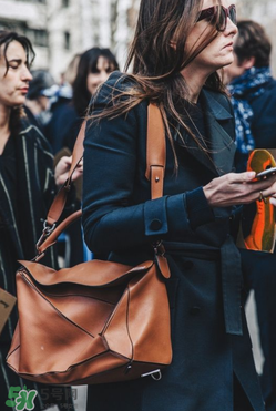 loewe 包,loewe包哪款最经典