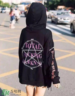 v是什么品牌,车牌是一个v的是什么牌子 v是什么品牌,车牌是一个v的是什么牌子