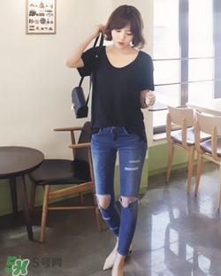 破洞牛仔裤配什么上衣好看,破洞牛仔裤配什么上衣好看男