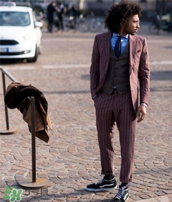 条纹西服怎么搭配好看男士,条纹西装搭配 条纹西服怎么搭配好看男士,条纹西装搭配