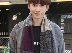 围巾围脸的各种围法,围巾和衣服的搭配技巧