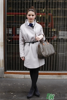 lv包手柄水渍怎么办,lv手柄脏了怎么清洗