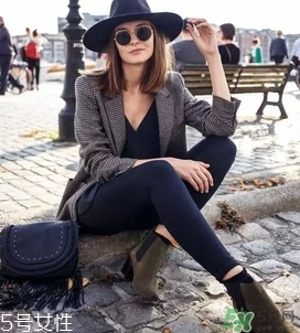 切尔西靴配什么裤子男,切尔西靴配什么裤子女生