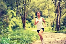 冬天适合穿什么运动鞋过冬,冬天适合穿什么运动鞋子男