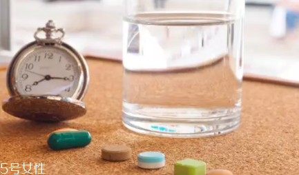 这些药注意服用时间(各种药的服用时间)