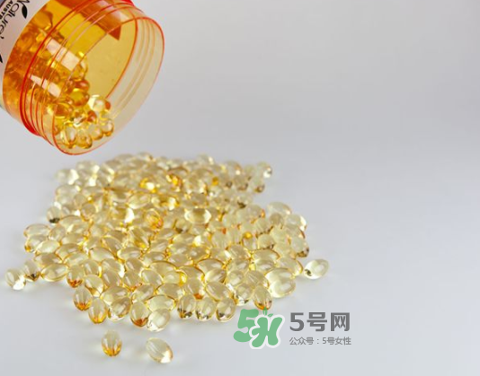 鱼肝油服用注意事项,鱼肝油正确服用方法 鱼肝油服用注意事项,鱼肝油正确服用方法