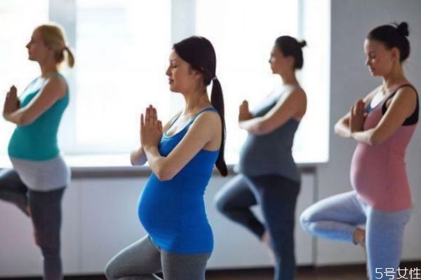 孕晚期需要做瑜伽吗,孕晚期能做瑜伽吗 孕晚期需要做瑜伽吗,孕晚期能做瑜伽吗