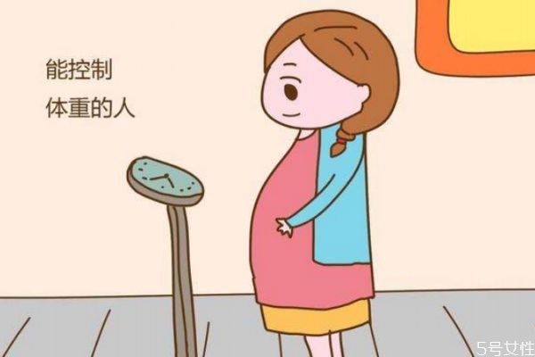 孕妇营养过剩对胎儿的影响,孕期营养过剩对胎儿的影响