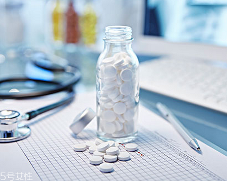 叶酸对人体的作用(叶酸对人体的作用和功效) 叶酸对人体的作用(叶酸对人体的作用和功效)