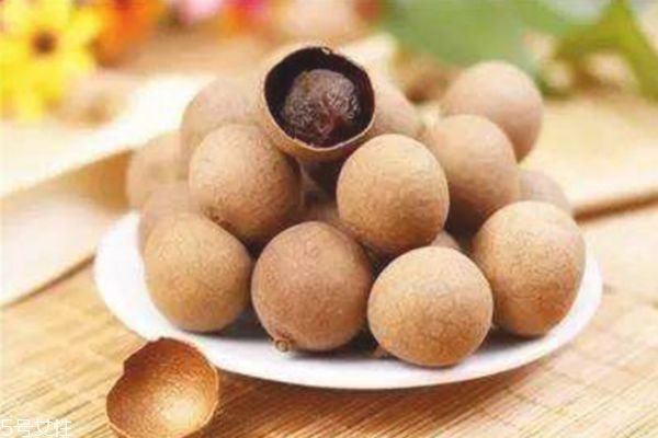 孕妇吃桂圆好吗对胎儿好吗,吃桂圆可以流产吗