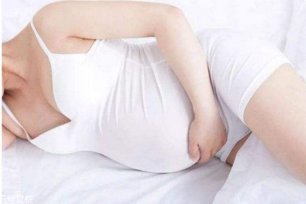 孕妇睡觉流口水什么原因,孕晚期睡觉流口水是什么原因引起的