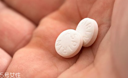 阿司匹林不能任性吃(阿司匹林不吃行吗)